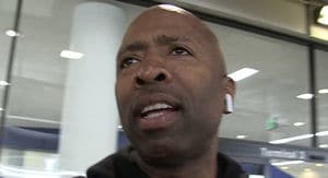 Kenny Smith Says Knicks Should've Hired Me Over…